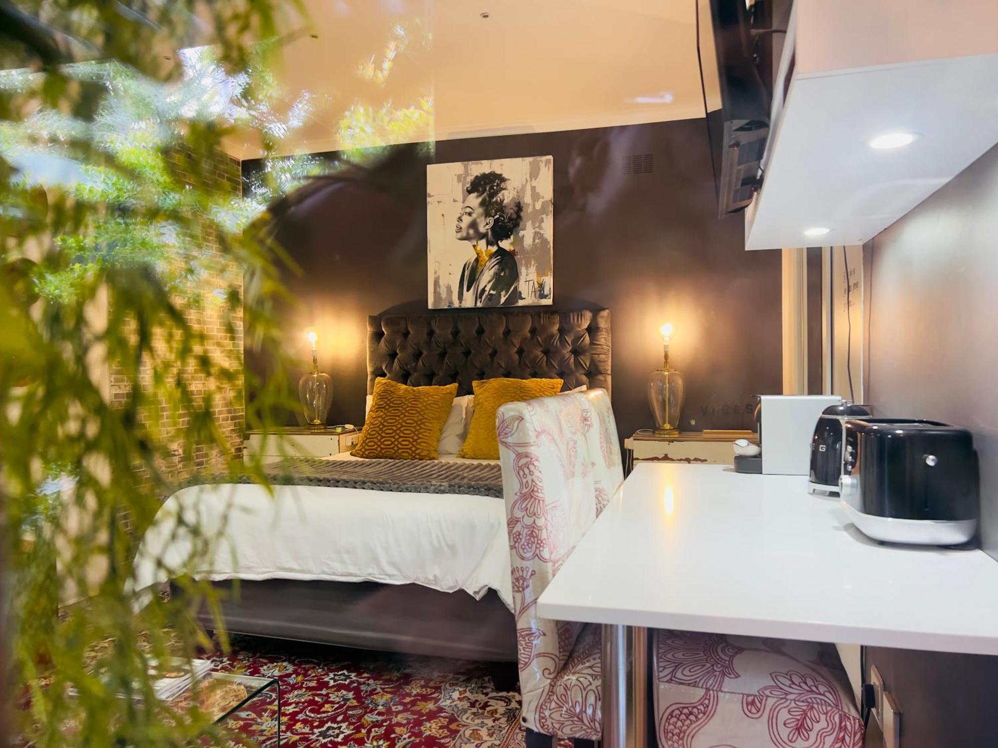 Art-Inspired Bedroom Close To Cbd Мозел Бей Екстериор снимка